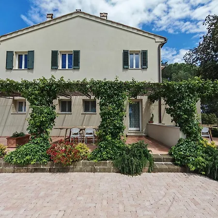 Apartament Podere Cornacchino *